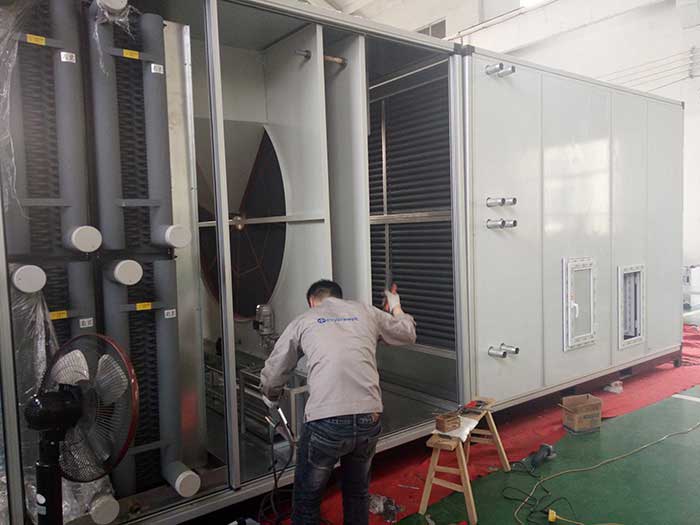 威海某大型化工企業(yè)兩臺10%濕度，40000風(fēng)量2臺除濕機(jī)組
